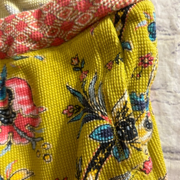 SUNDANCE 100% COTTON MULTI COLORED PAISLEY FLORAL THERMAL STYLE WOMEN’S PJS MED - Picture 10 of 11